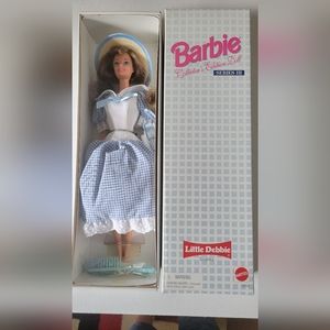 New in Box Little Debbie Barbie Collector's Ed. Doll Series 3 VTG Mattel 1997